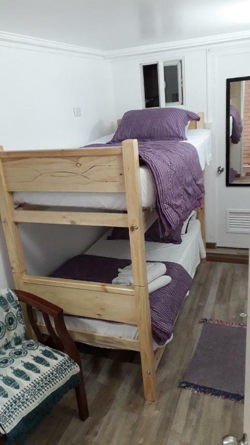 Hostal Las Condes Familiar Сантьяго Экстерьер фото