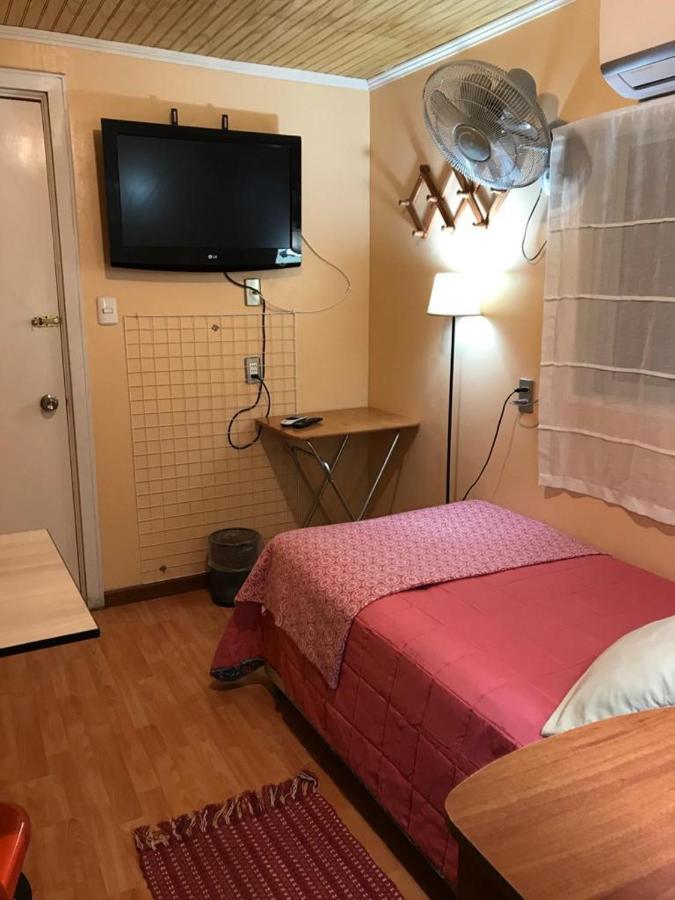 Hostal Las Condes Familiar Сантьяго Экстерьер фото