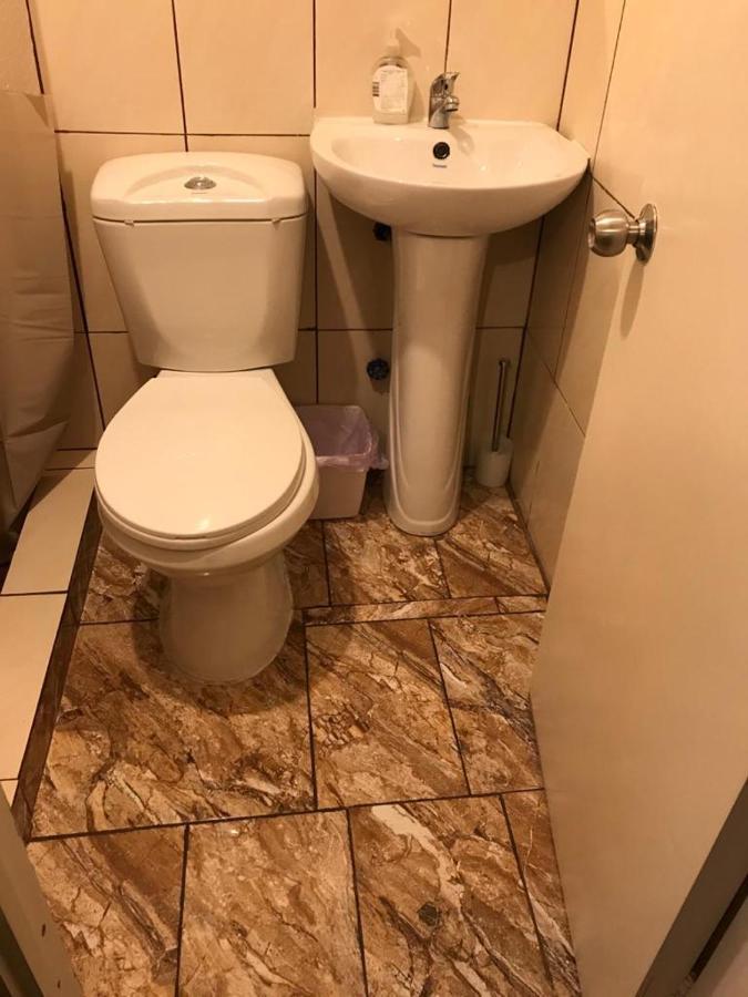 Hostal Las Condes Familiar Сантьяго Экстерьер фото